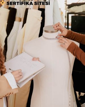 Moda Tasarımı Sertifikası